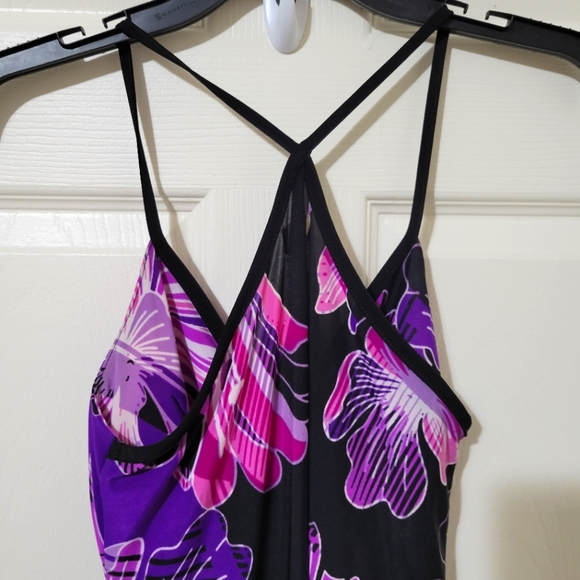 Casual Land Floral Deep Surplice V-Neck Flowy Sundress - Picture 6 of 7